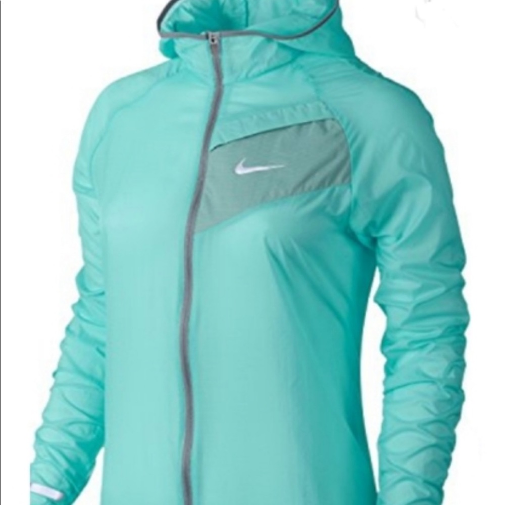 Nike Women's Impossibly Light Running Jacket